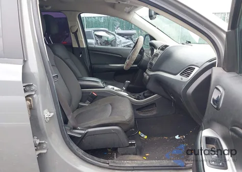 2020 Dodge Journey Se Value from USA, damaged, VIN 3C4PDCAB7LT261556